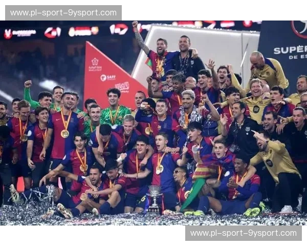 诺坎普的战火：2005年巴萨皇马世纪之战，永恒的史诗